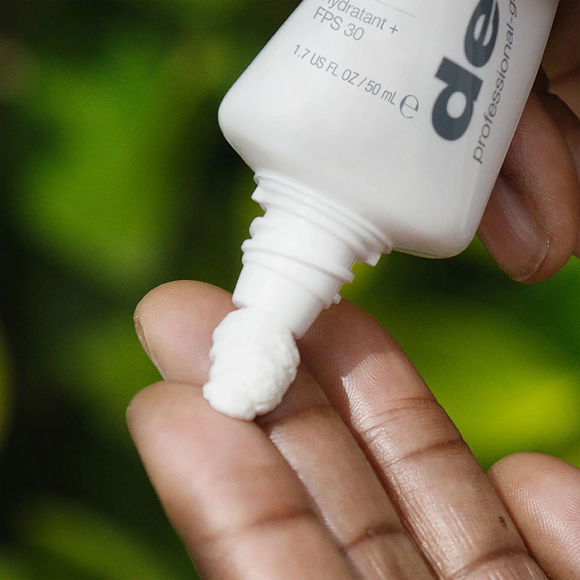 Prisma Protect Spf30 Moisturiser - Image 5